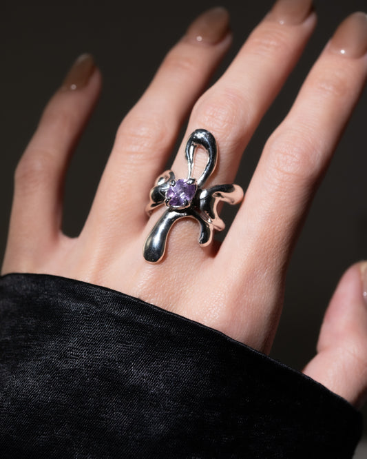Fluid Amethyst ring- 6