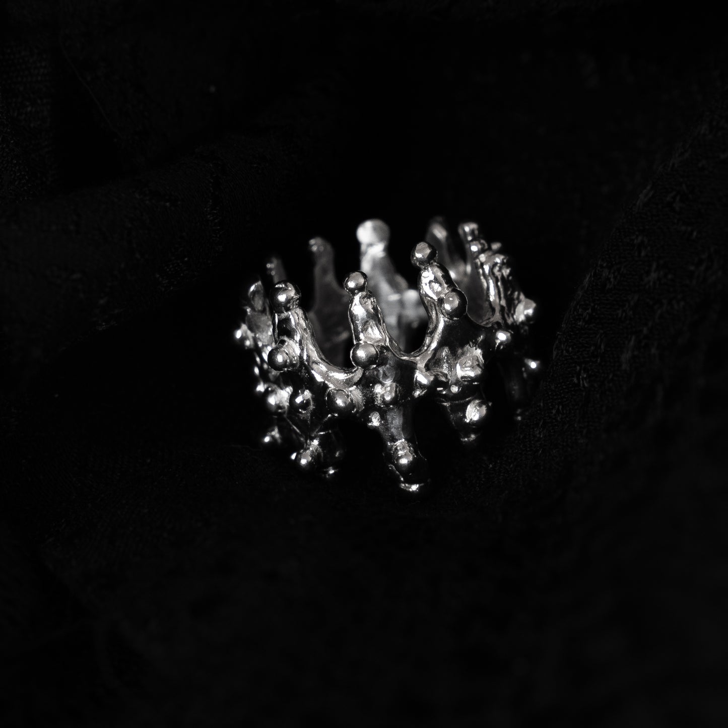 Crown ring