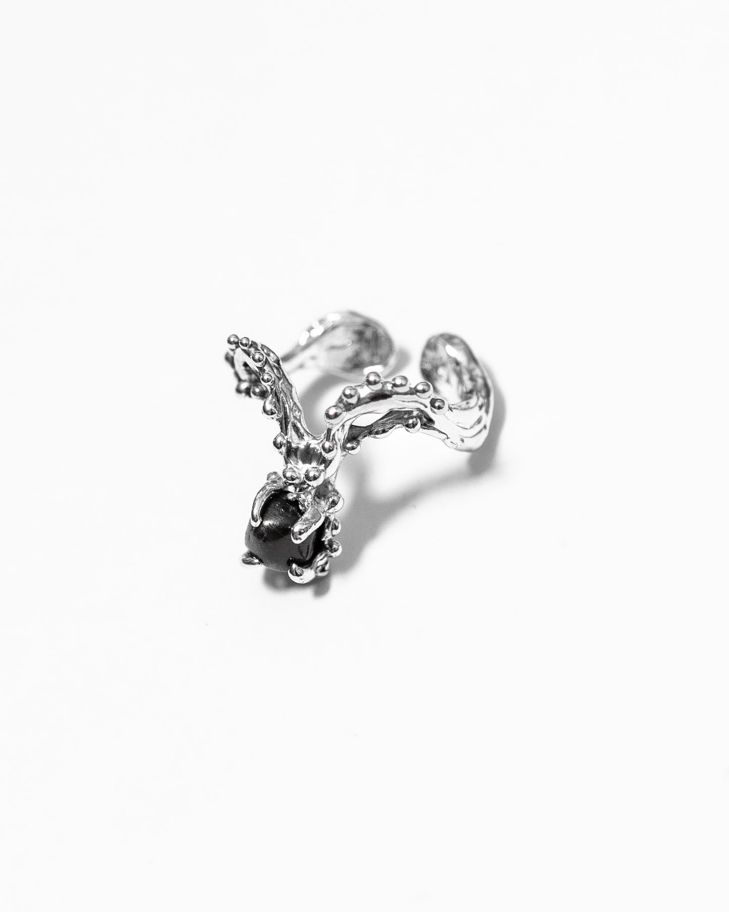 black gem ring - 5 open