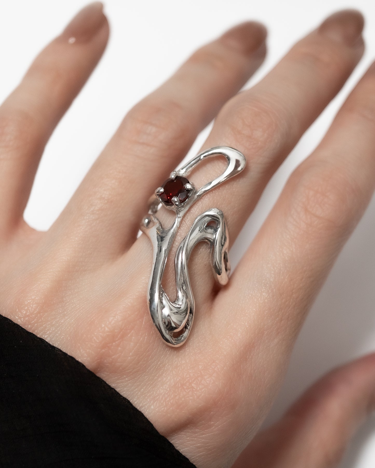 Garnet ring - 6