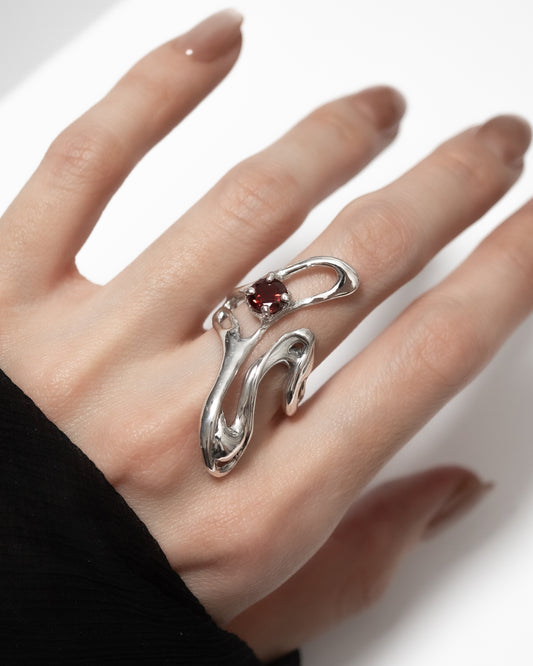 Garnet ring - 6