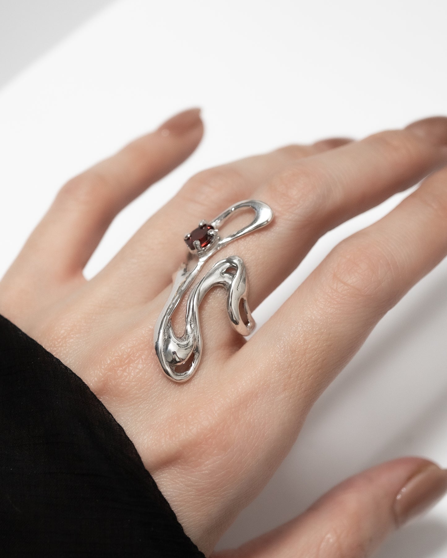 Garnet ring - 6