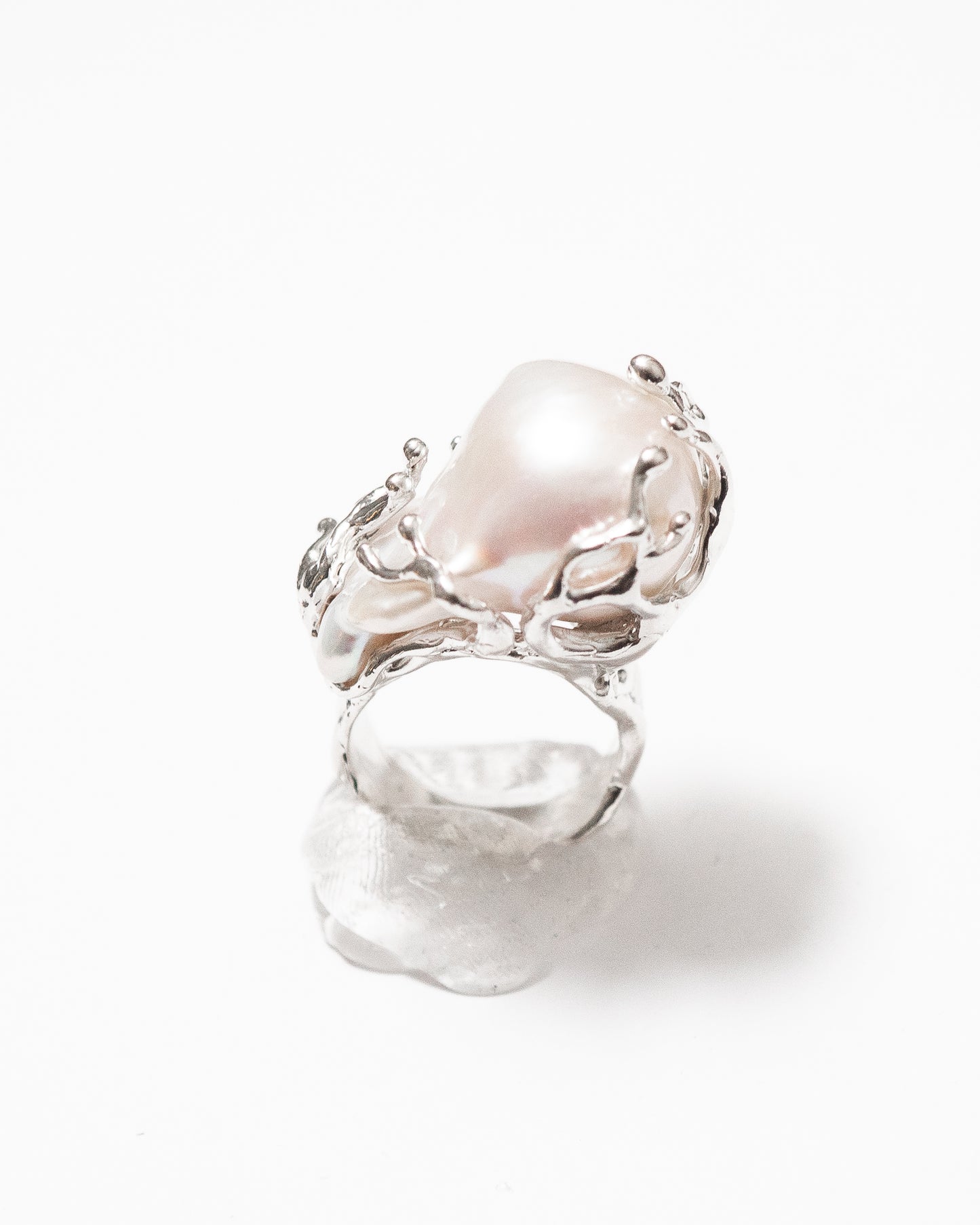 White Baroque Ring - 6