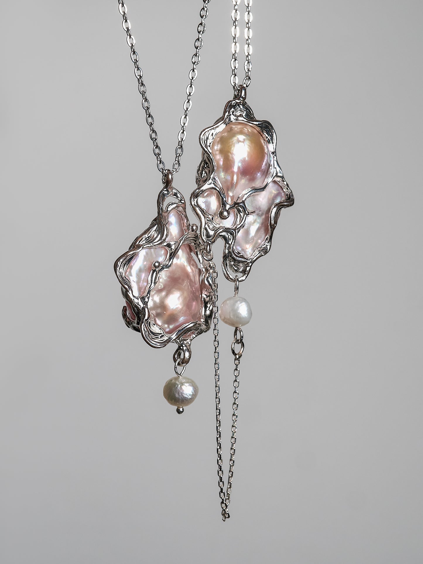 Baroque pearl necklace