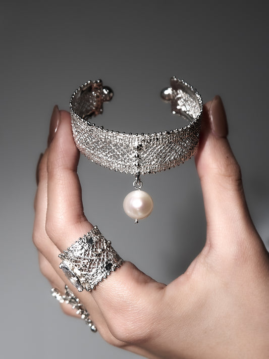 Lace Pearl Bangle