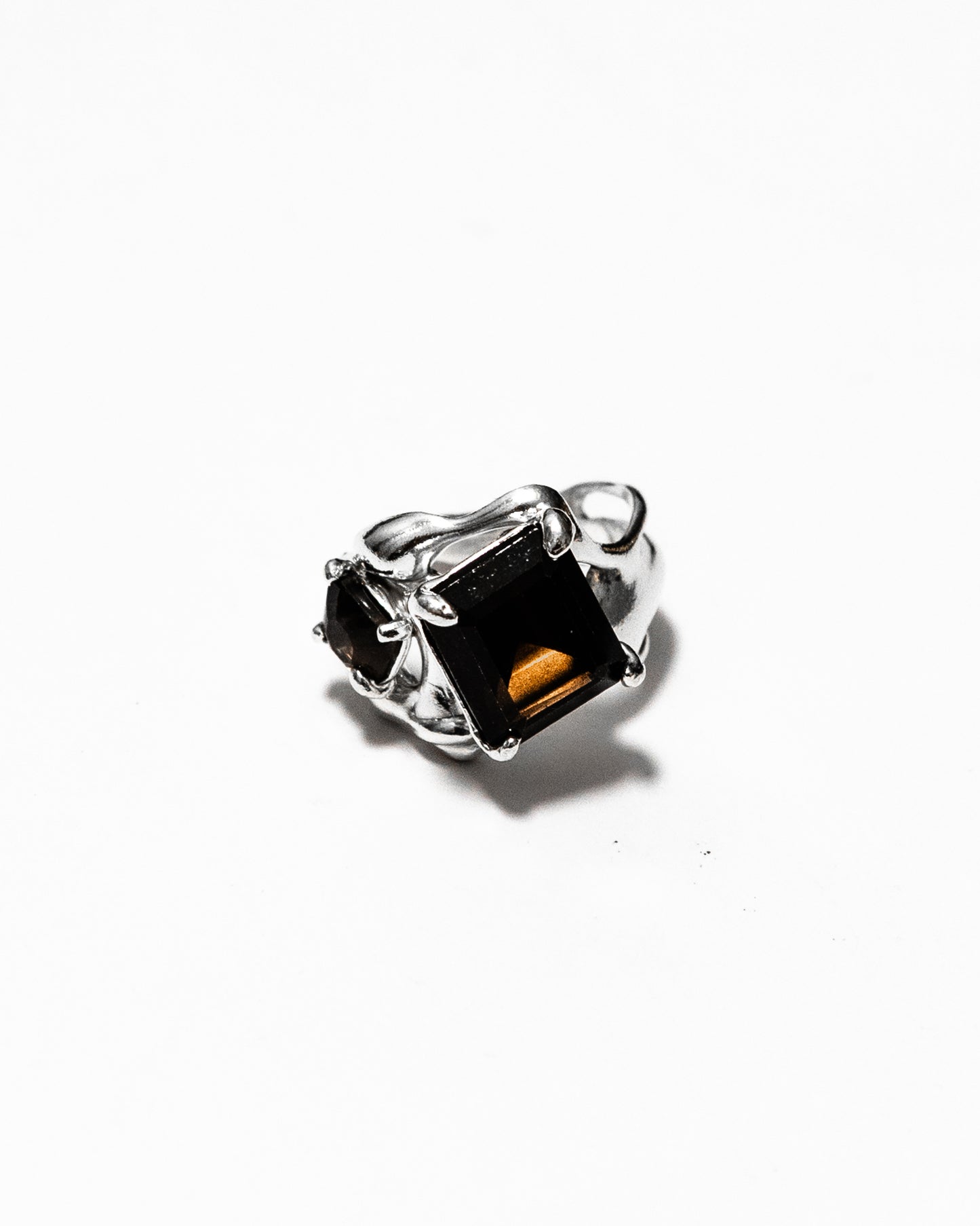 Fluid double smoke quartz ring- 6.5