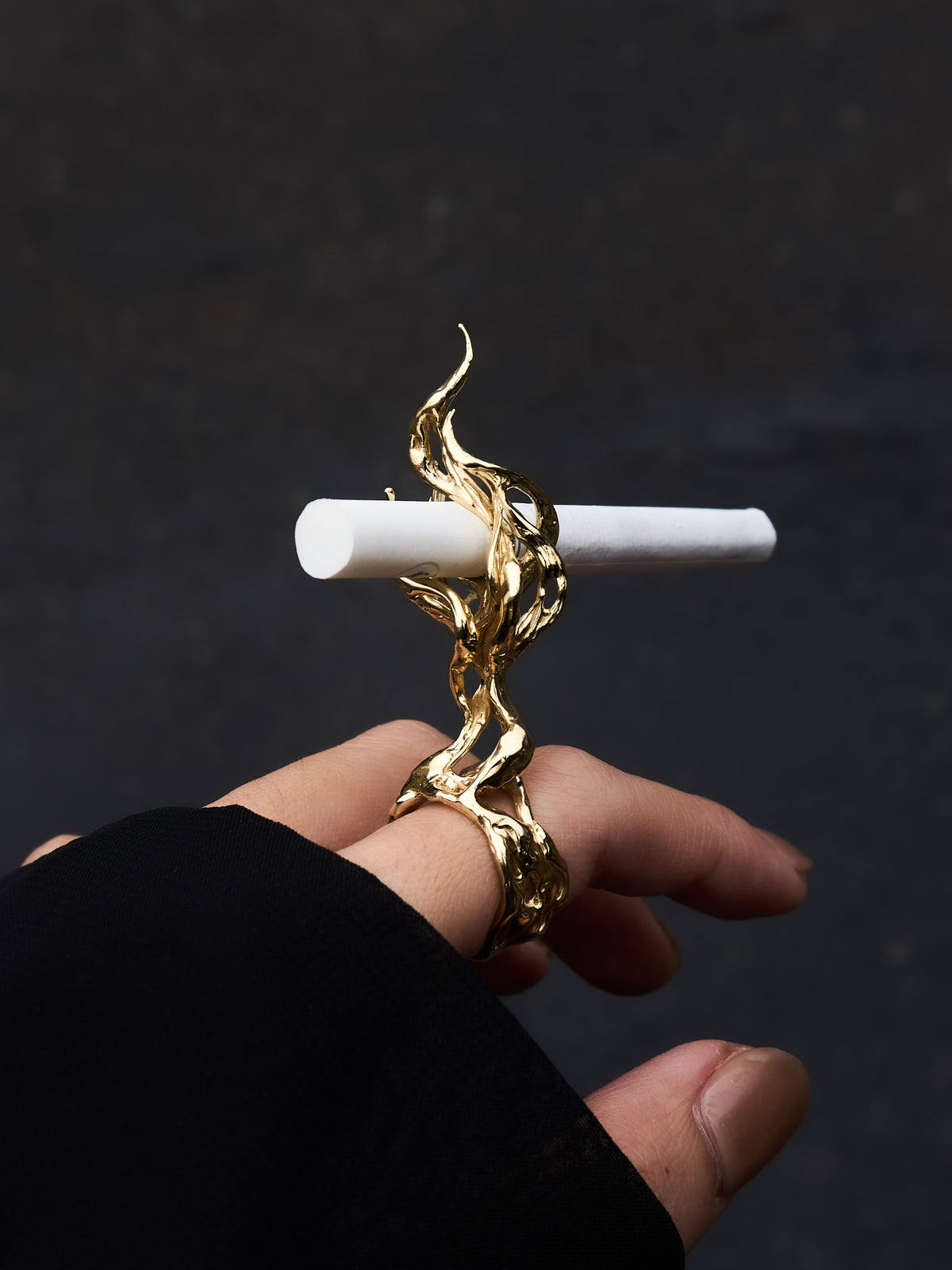 cigarette holder ring