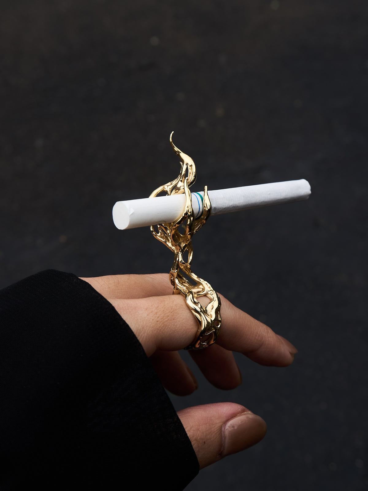 cigarette holder ring