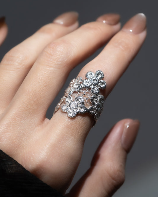 cluster floral Lace Ring