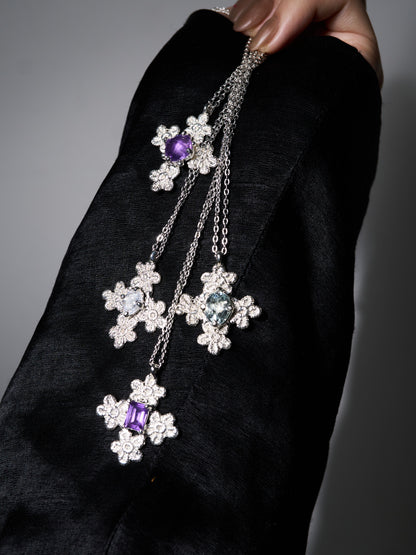 cluster cloral Lace charm