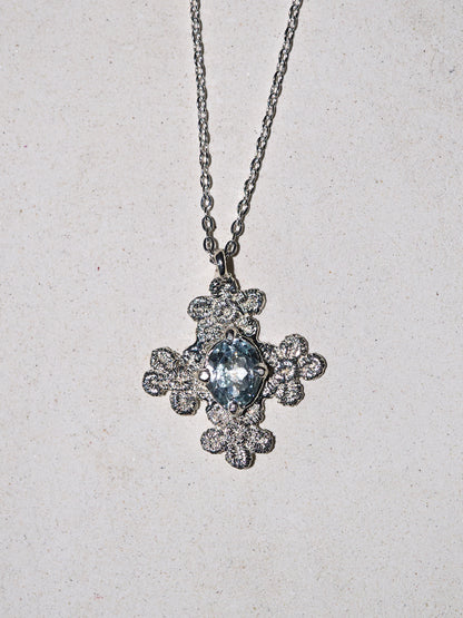 cluster cloral Lace charm