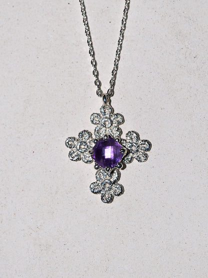 cluster cloral Lace charm
