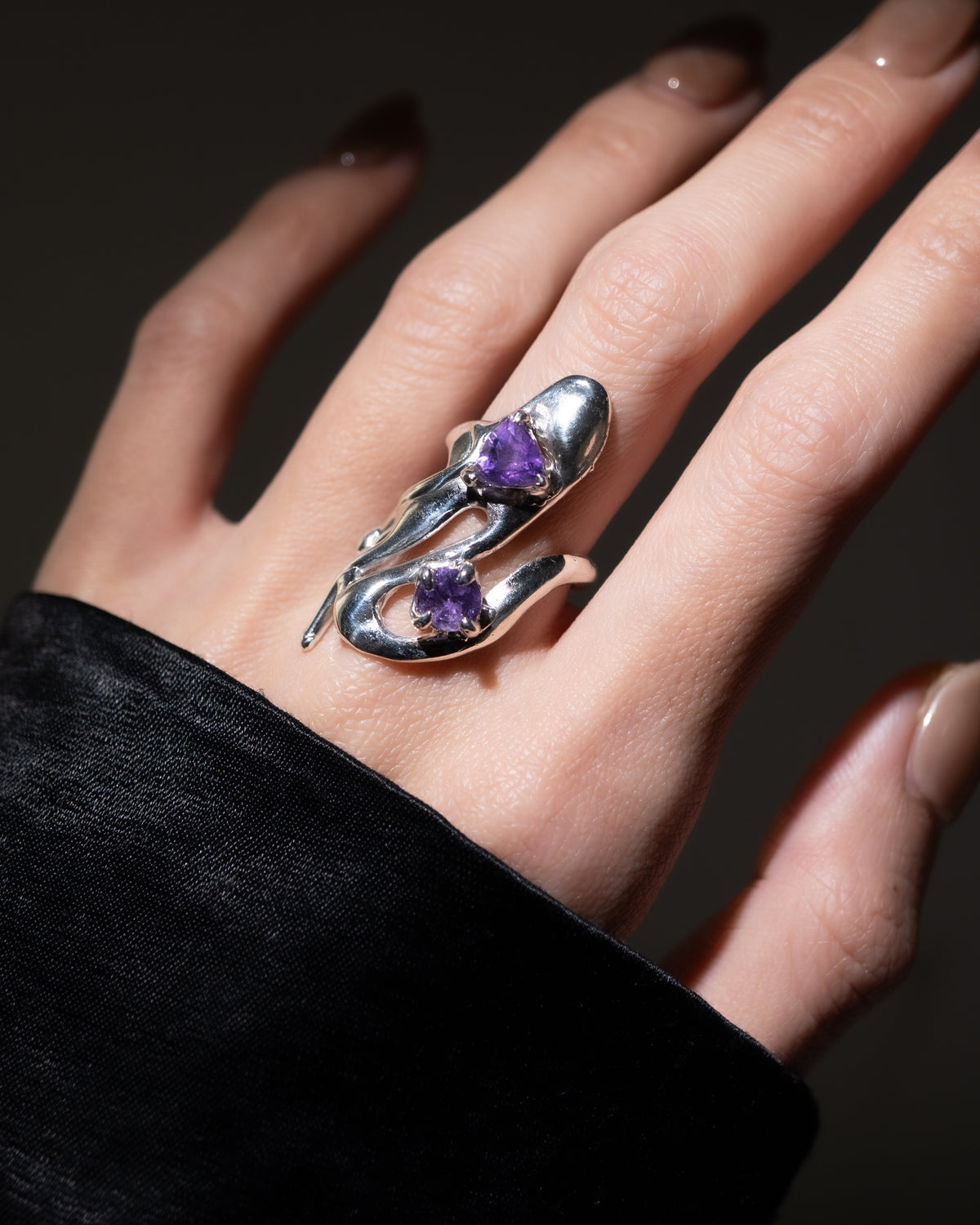 Fluid Amethyst ring- 5
