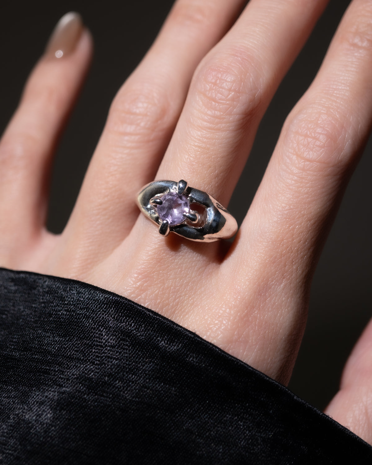 Fluid Amethyst ring- 6