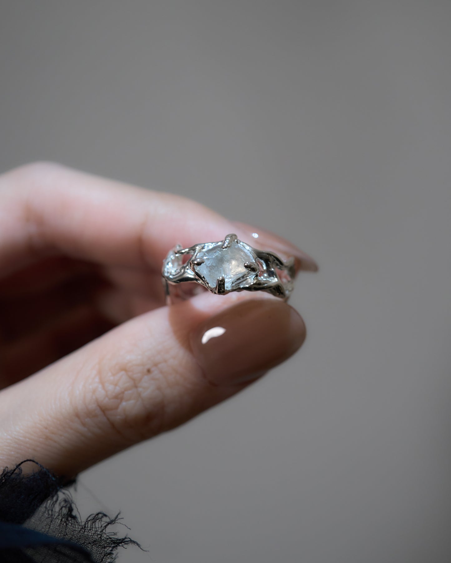 Quartz Ring - 6 Open