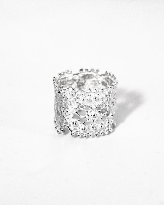 Lace ring