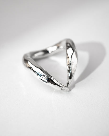 Claw Ring