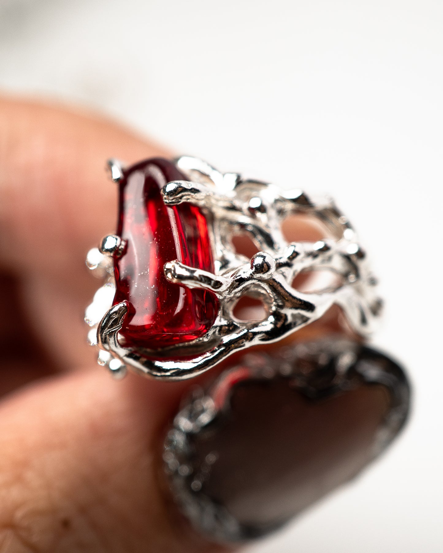 Red Glass - 5.5
