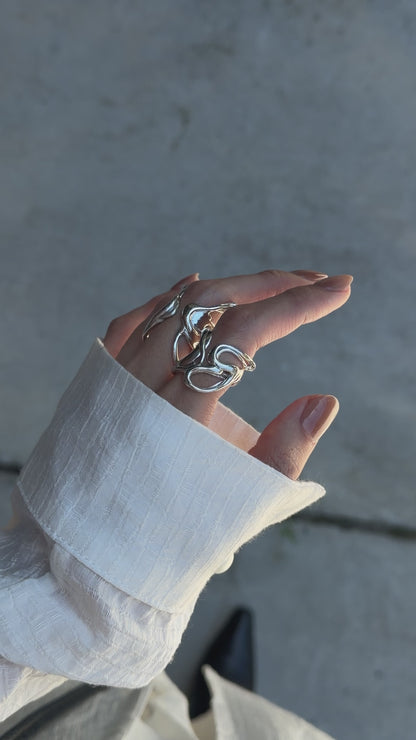 Liquid Mercury ring - 6 Open