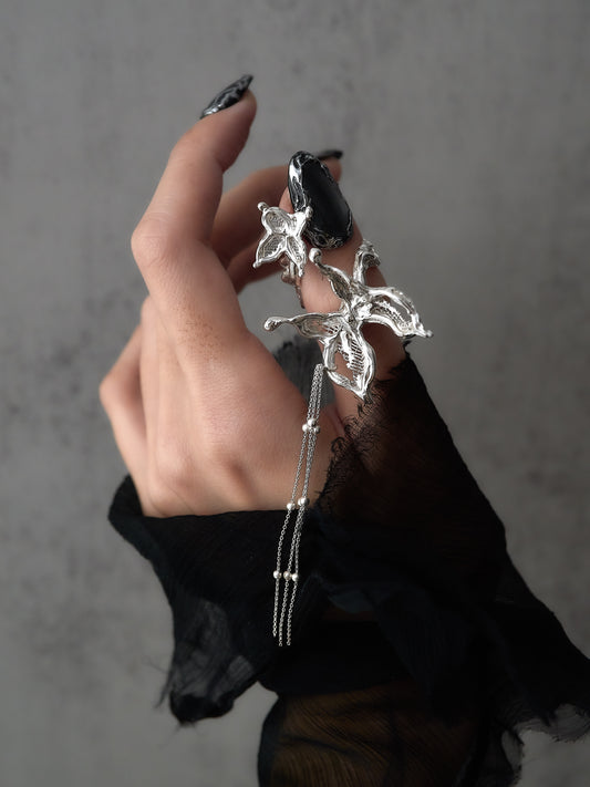 Broken winged butterfly - 6.5 open